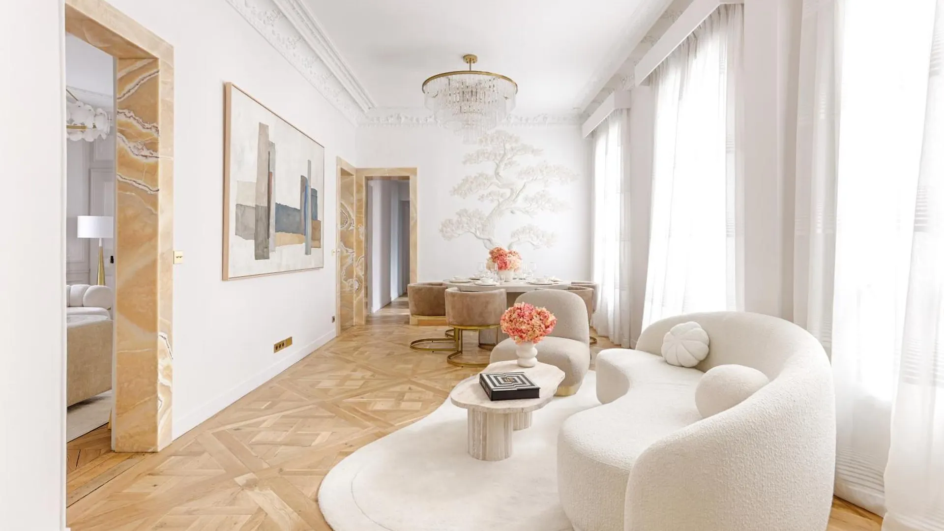 Apartment Appartement Artistique De Luxe 3 Chambres Sur Champs Elysee Paris France